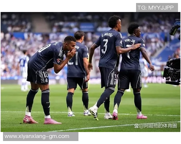 足总杯惊心动魄皇马补时绝杀国米引发争议判罚全场沸腾